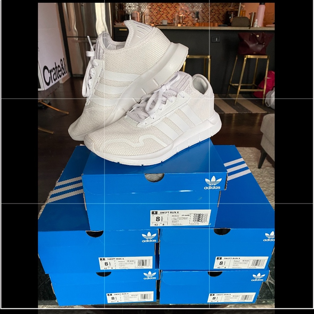 Adidas Swift Run X